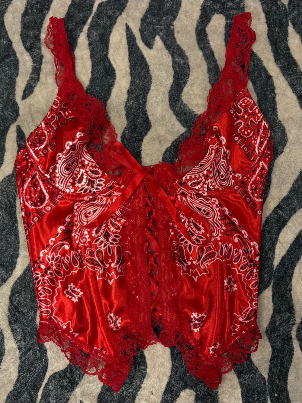 Vtg Frederick’s of Hollywood Y2K Red Bandana Paisley Satin Corset Bustier 34